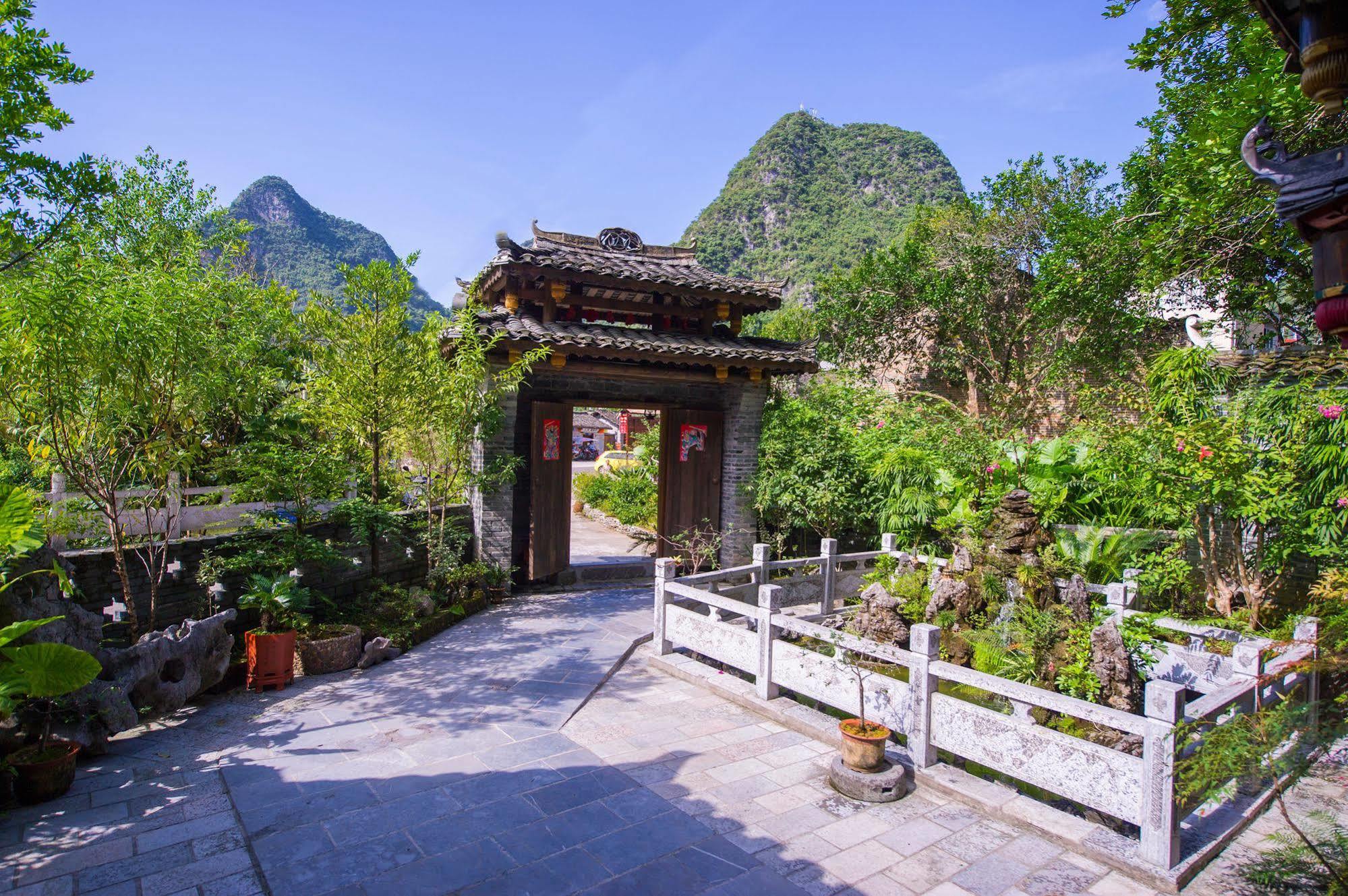 Yangshuo Scenic Mountain Retreat Hotel Ngoại thất bức ảnh