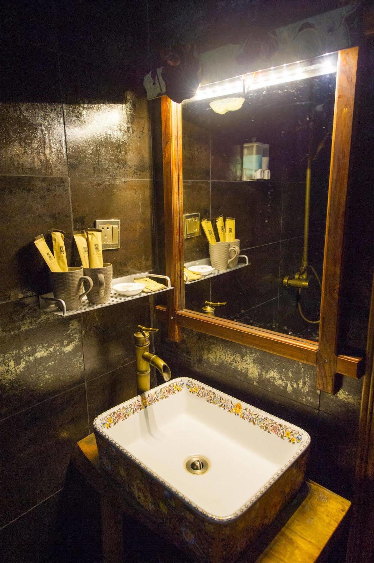 Yangshuo Scenic Mountain Retreat Hotel Ngoại thất bức ảnh