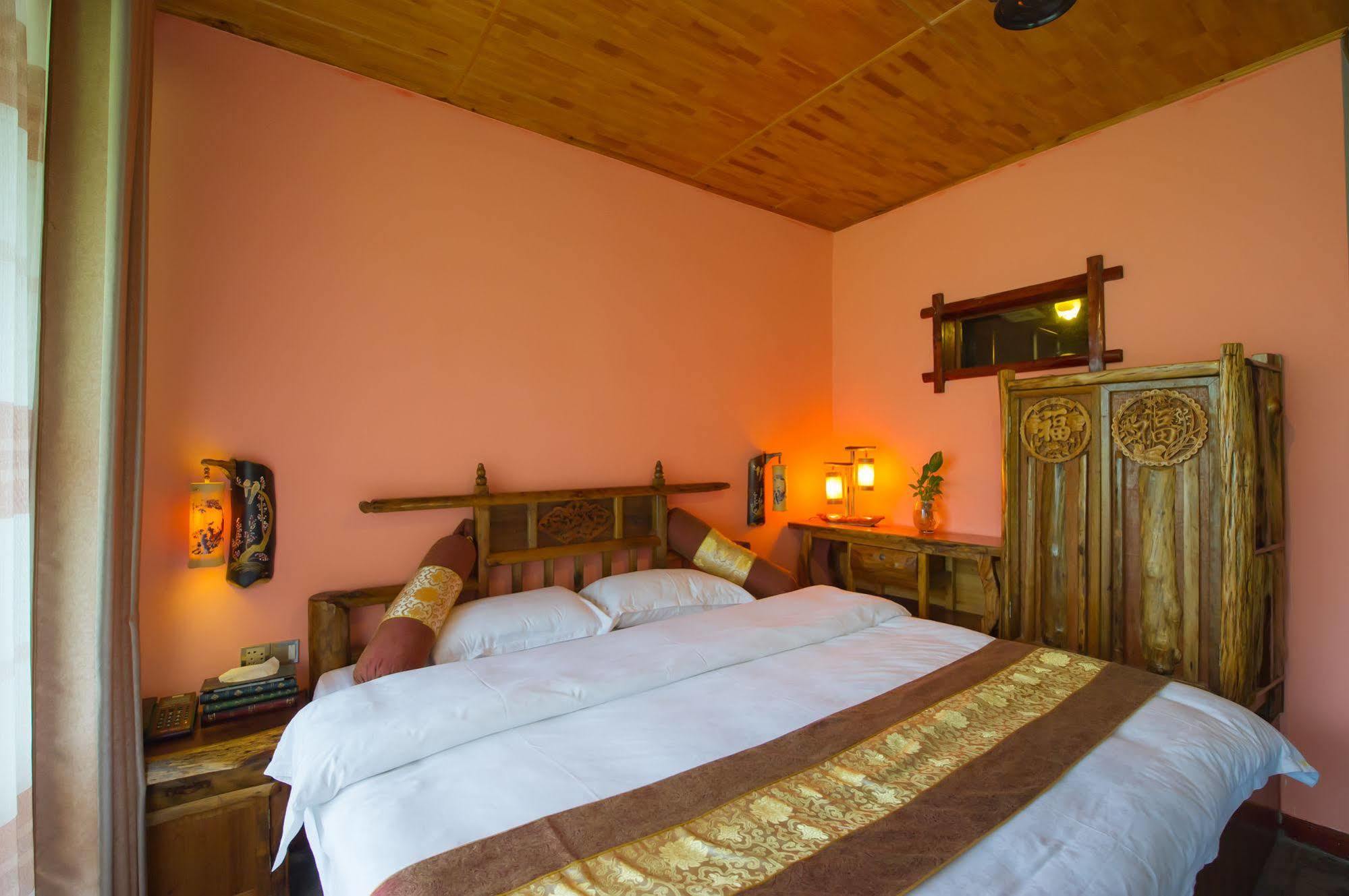 Yangshuo Scenic Mountain Retreat Hotel Ngoại thất bức ảnh