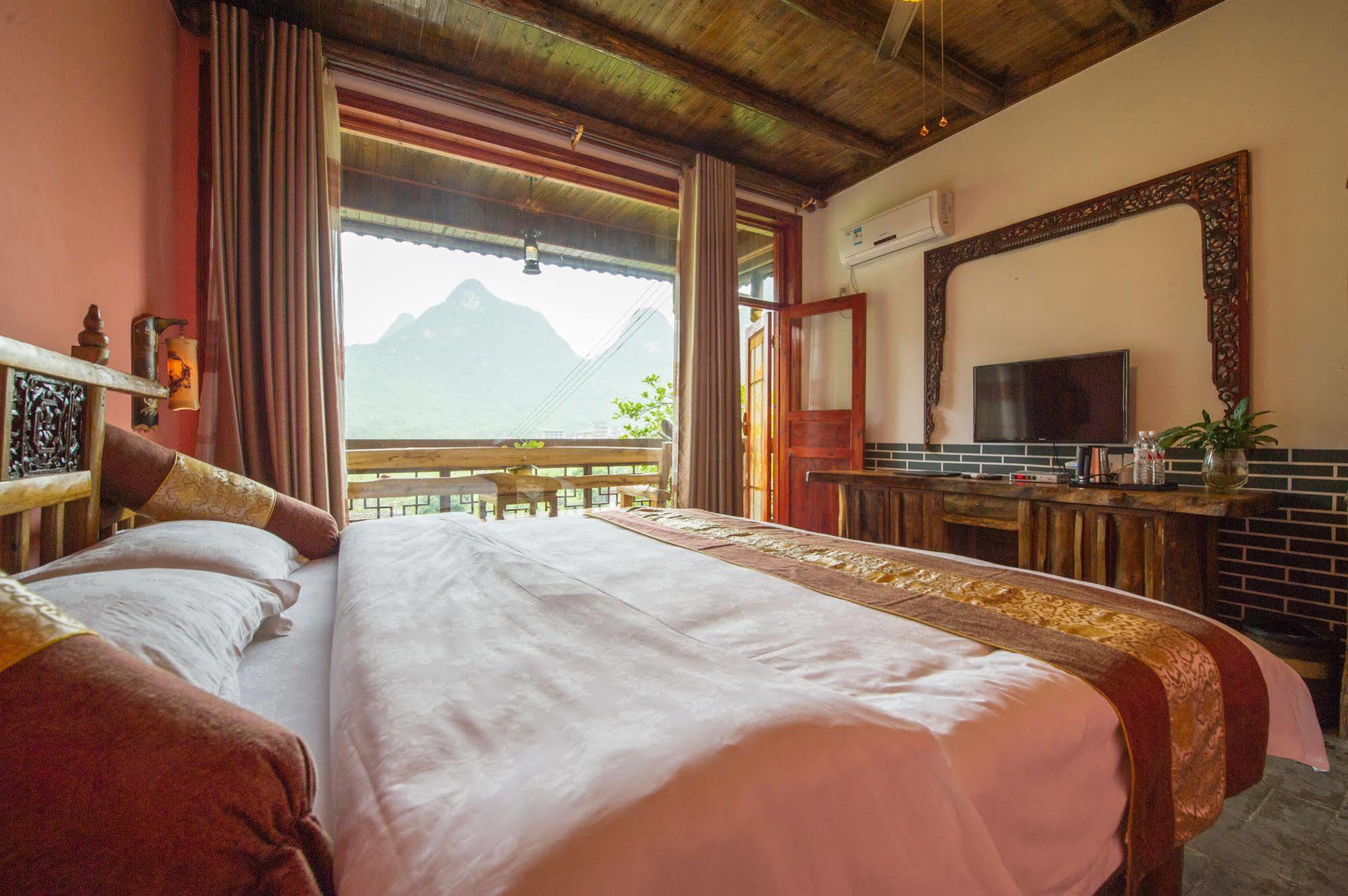 Yangshuo Scenic Mountain Retreat Hotel Ngoại thất bức ảnh