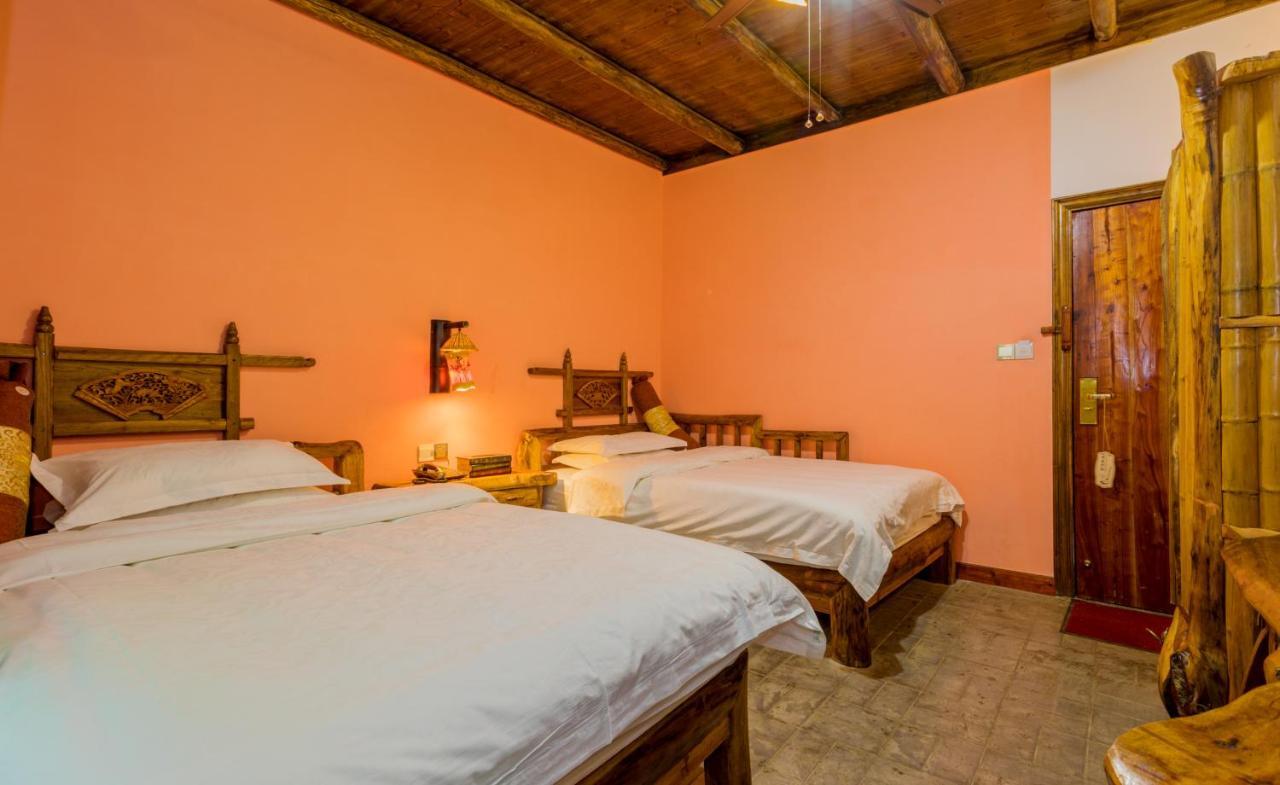 Yangshuo Scenic Mountain Retreat Hotel Ngoại thất bức ảnh